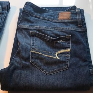 American eagle jeans